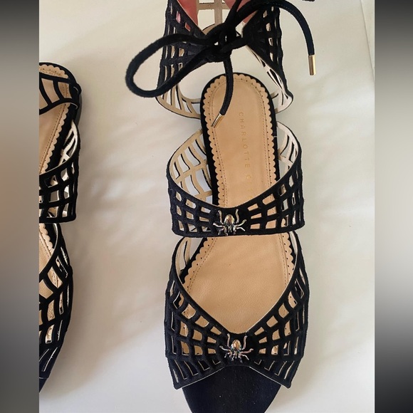 New Charlotte Olympia Miss Muffet Black Spider Web Sandals - Picture 5 of 7